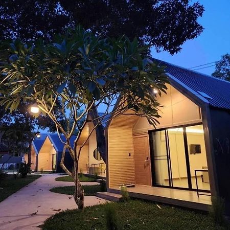 Natural Park Resort De Wang Thong Phitsanulok Buitenkant foto