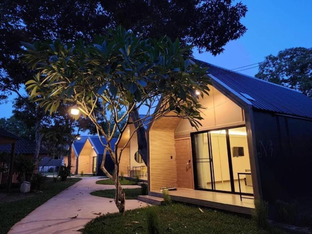 Natural Park Resort De Wang Thong Phitsanulok Buitenkant foto