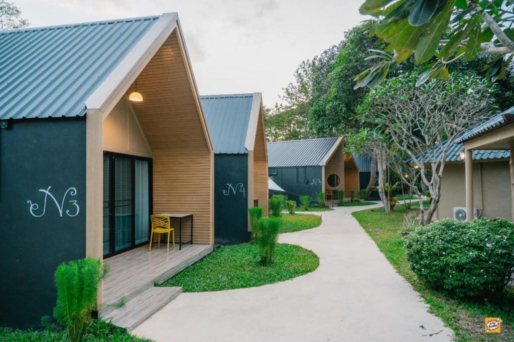 Natural Park Resort De Wang Thong Phitsanulok Buitenkant foto