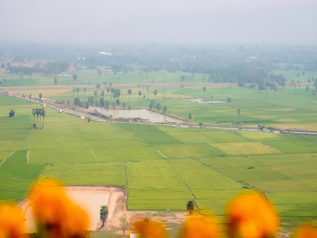 Natural Park Resort De Wang Thong Phitsanulok Buitenkant foto