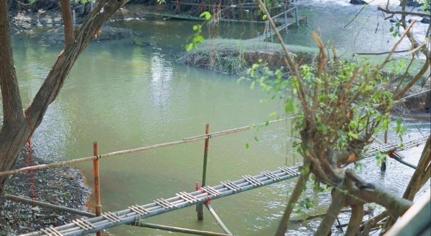 Natural Park Resort De Wang Thong Phitsanulok Buitenkant foto