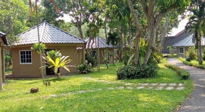 Natural Park Resort De Wang Thong Phitsanulok Buitenkant foto